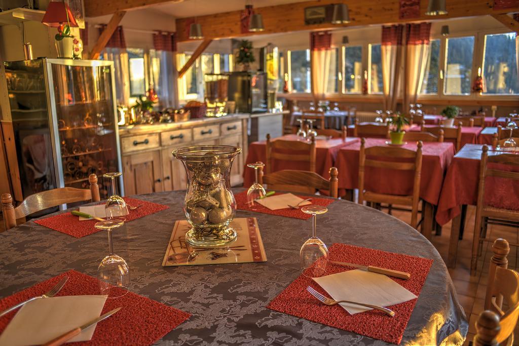 Auberge Restaurant Du Virage Chamrousse Eksteriør bilde